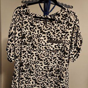 Roz & Ali Cheetah Blouse Size 1X NWT